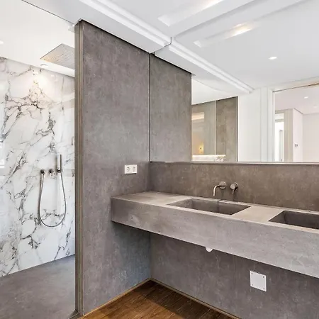 Exclusiva Con Piscina Privada Climatizada