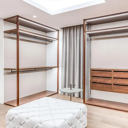 Exclusiva Con Piscina Privada Climatizada Βίλα
