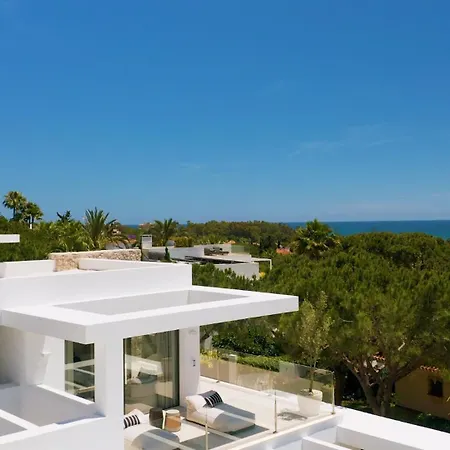 Willa Exclusiva Con Piscina Privada Climatizada Marbella