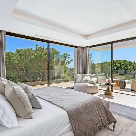 Exclusiva Con Piscina Privada Climatizada Marbella