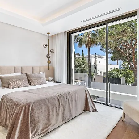 Exclusiva Con Piscina Privada Climatizada * Μαρμπέλλα