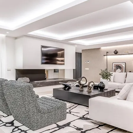 Villa Exclusiva Con Piscina Privada Climatizada Marbella