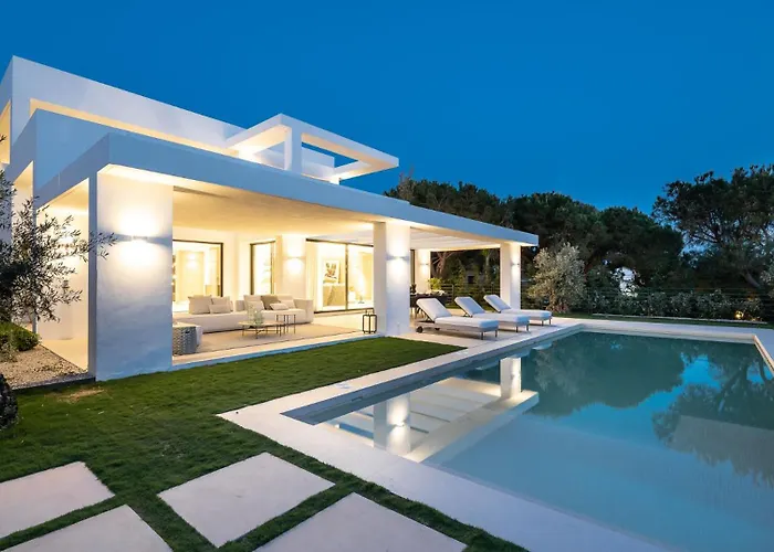 Exclusiva Con Piscina Privada Climatizada