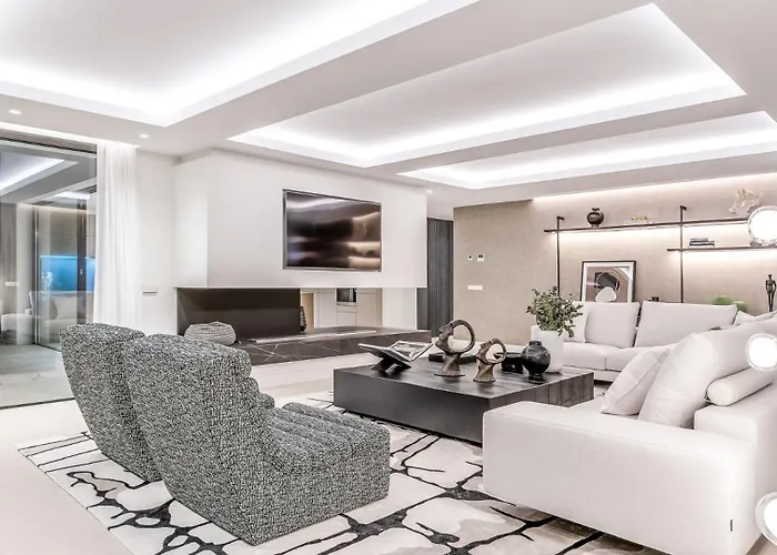 Villa Exclusiva Con Piscina Privada Climatizada Marbella