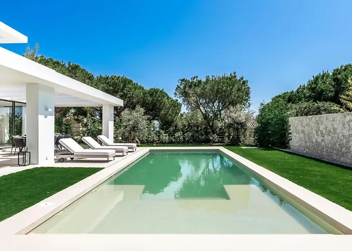 Exclusiva Con Piscina Privada Climatizada Villa Marbella